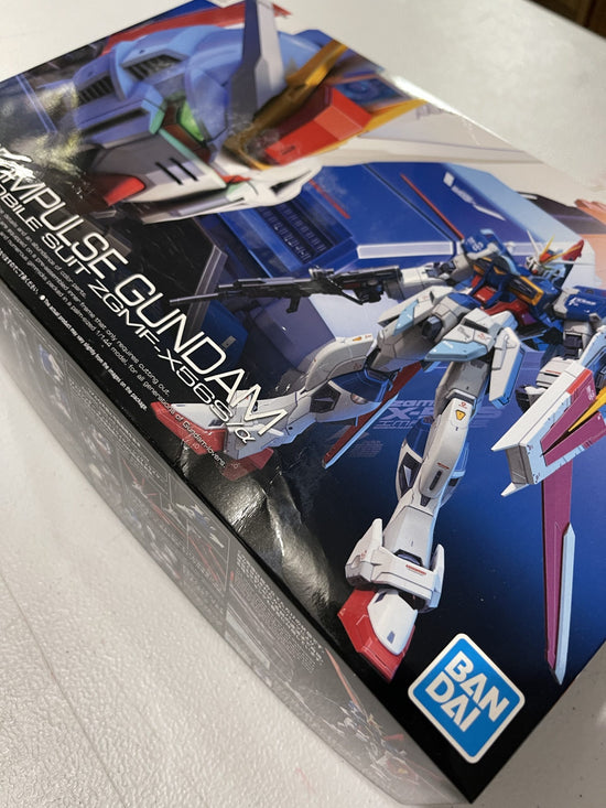 RG Force Impulse Gundam (Damaged box 12% OFF)