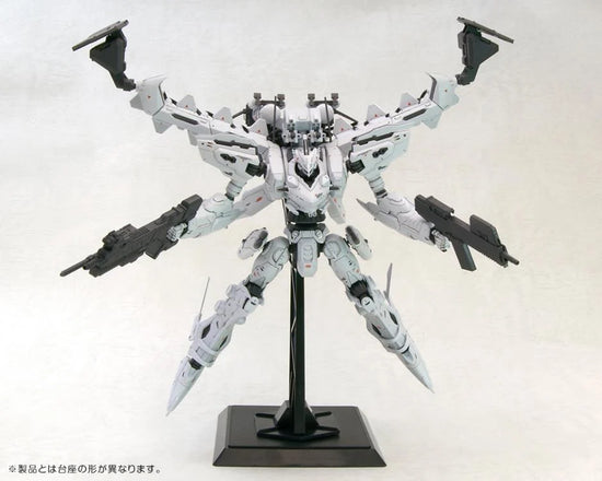 Armored Core Variable Infinity Lineark White Glint & V.O.B. 1/72 Scale Model Kit Set (Reissue)