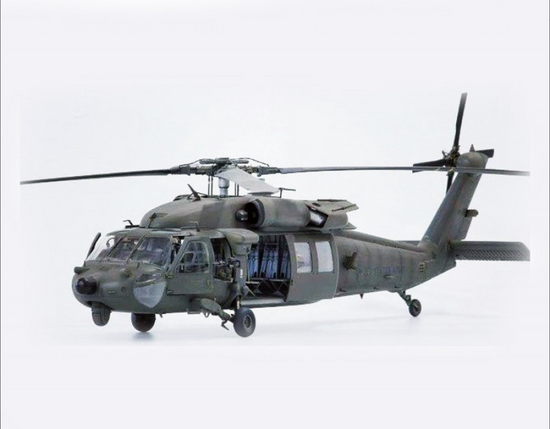 ITALERI UH60 Black Hawk Helicopter 1:72