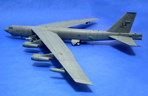 ITALERI B-52G Stratofortress 1:72 – The Gundam Place Store