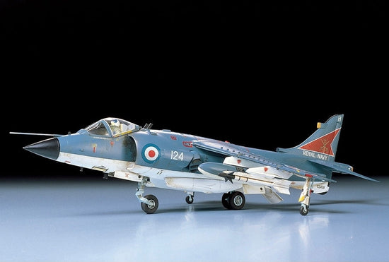 TAMIYA Royal Navy Sea Harrier FRS.1 1:48